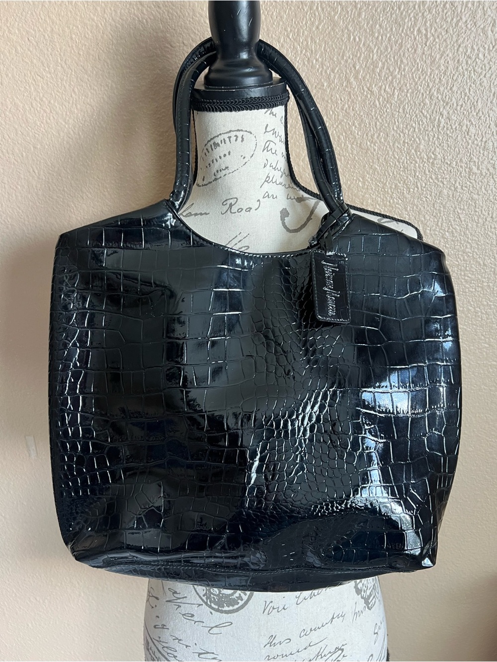 Neiman Marcus Black Faux Crocodile Pattern Embossed Glossy Y2K Tote Bag